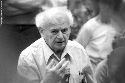 MOSHÉ FELDENKRAIS: EL SIERVO DE DIOS Y TU FIEL SIERVO